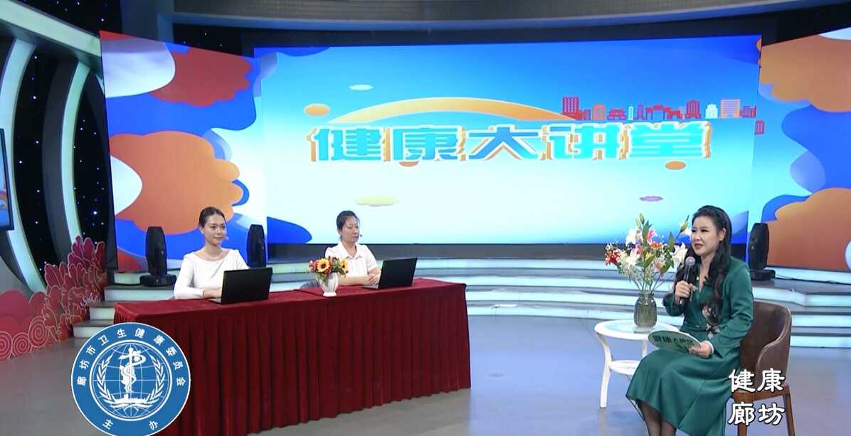 与三院专家合影.png